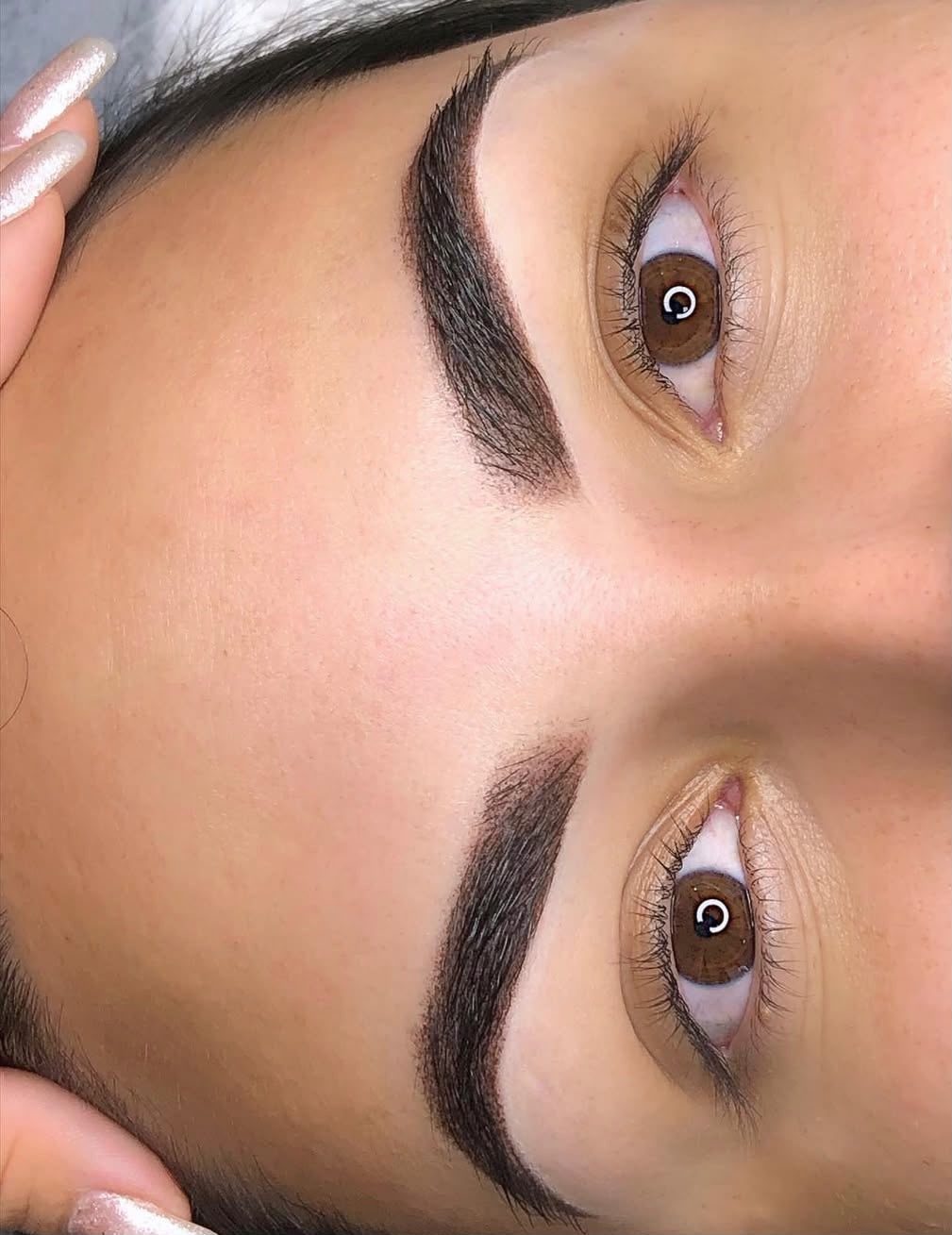 Efeito esfumado — Shadow / Powder brows
